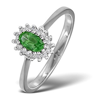18K White Gold Diamond and Emerald Ring 0.05ct